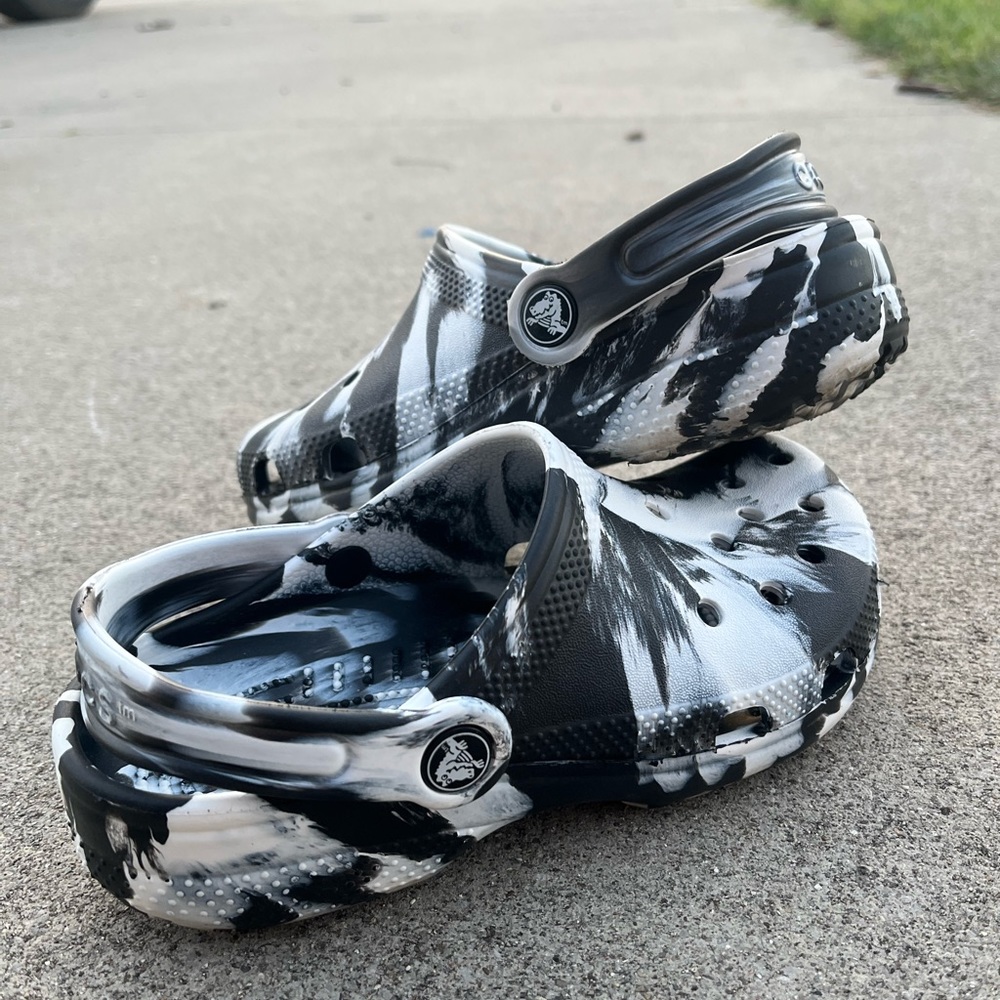 Black and white tie dye crocs